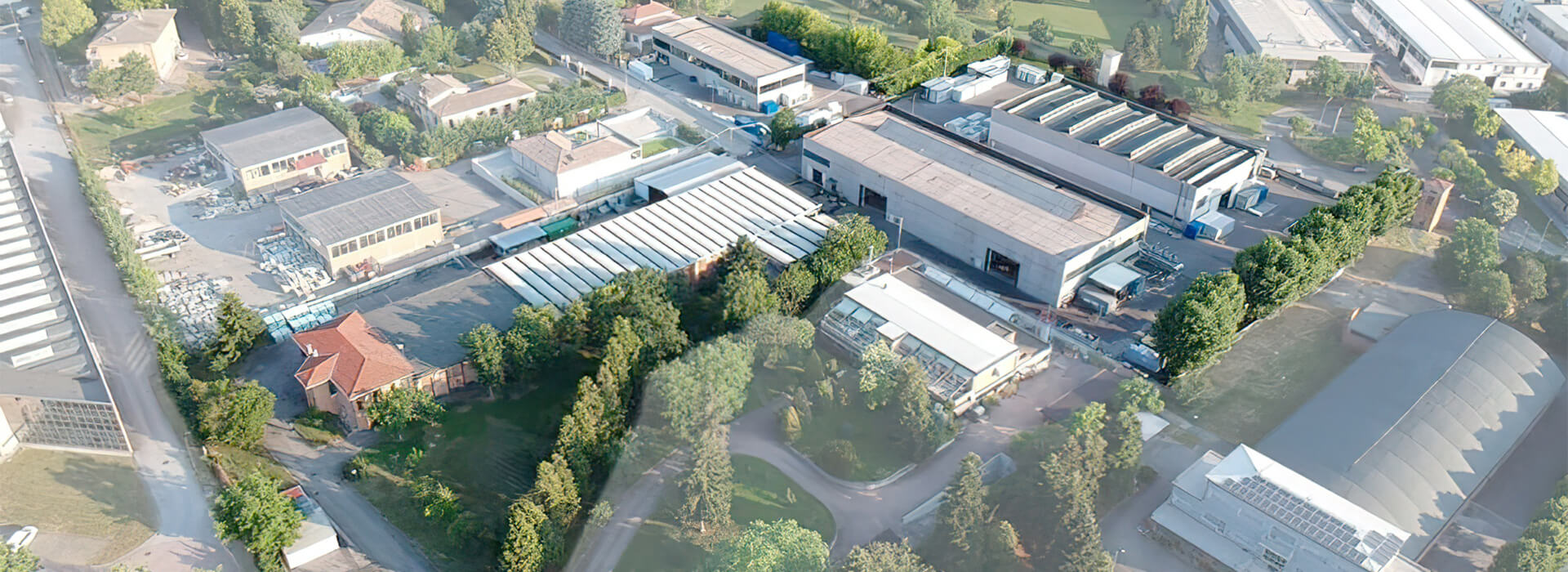Foto aerea azienda di prefabbricati modulari Metalbox