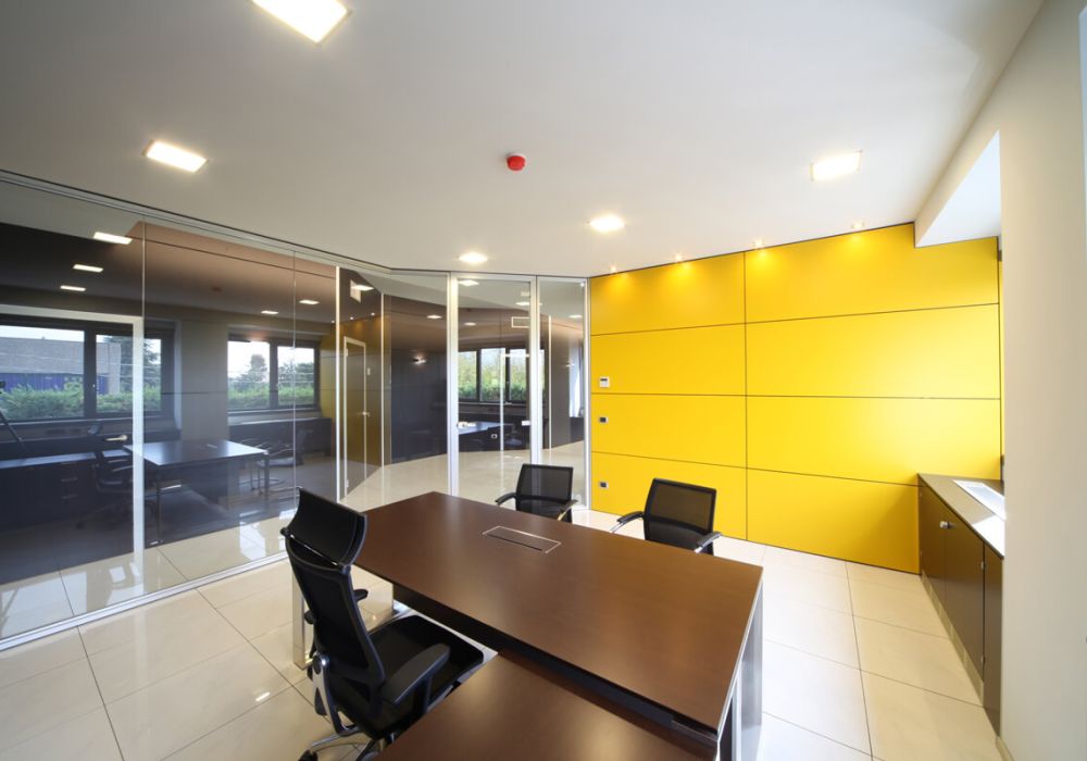Ufficio interno scrivania